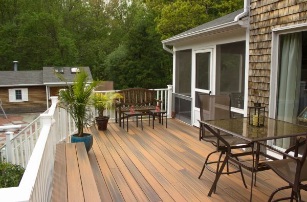 Decking Service in Puyallup