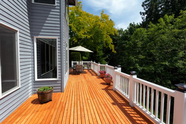 Cedar Deck Construction in Puyallup